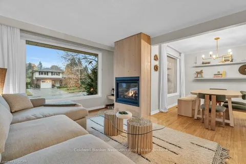 19 BIRCH St, Guelph, ON N1G 2N2