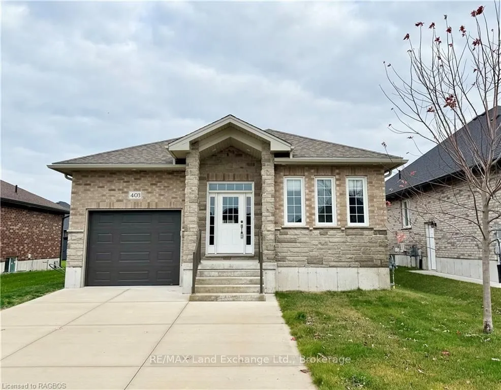 403 NORMANTON St, Saugeen Shores, ON N0H 2C2