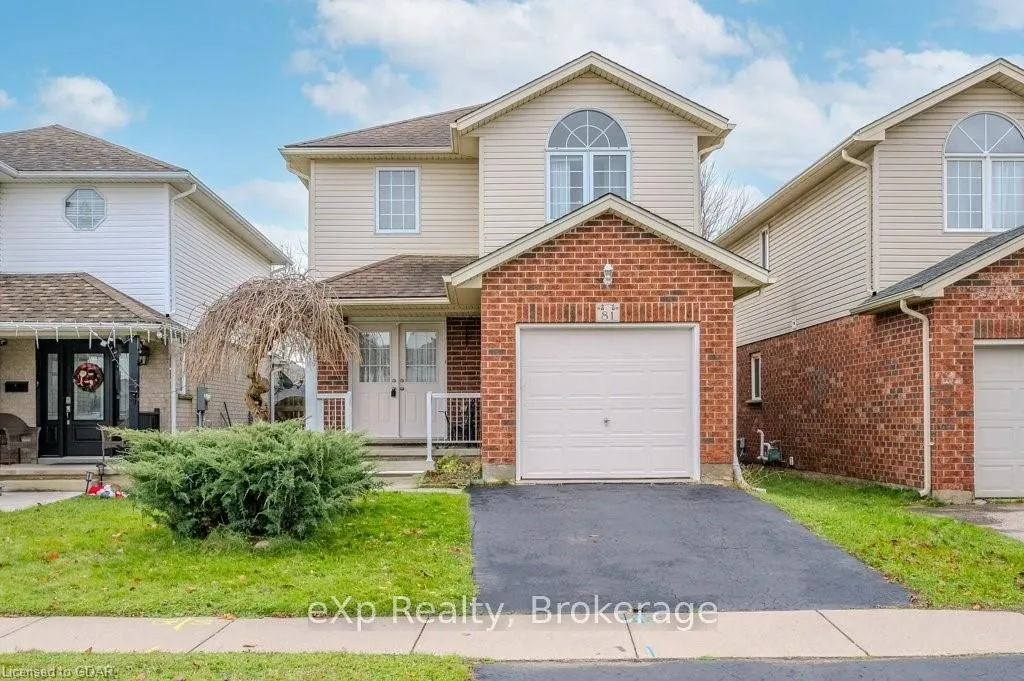81 WINDFLOWER Dr, Kitchener, ON N2E 4B3