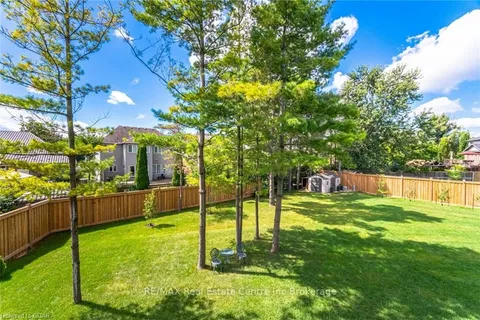 43 FERRIS Circ, Guelph, ON N1G 0H2