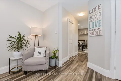 520 PINEVIEW Gdns, Shelburne, ON L0N 1S2