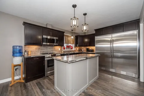 107 Mary Ave, Georgian Bluffs, ON N4K 5N5