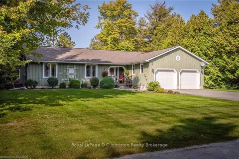27 GREMIK Crescent, South Bruce Peninsula, ON N0G 2N0