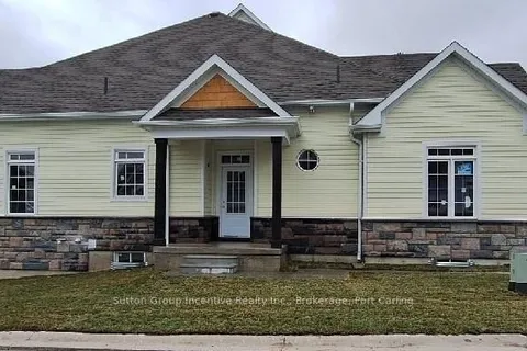 2 LEEDS Crt, Bracebridge, ON P1L 1B3