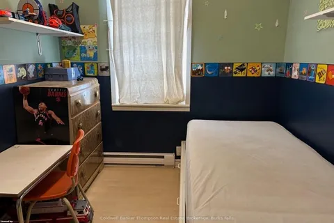 177 CENTRE St, Burk's Falls, ON P0A 1C0