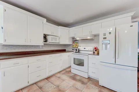 12022 Whittaker Rd, Malahide, ON N0L 2J0