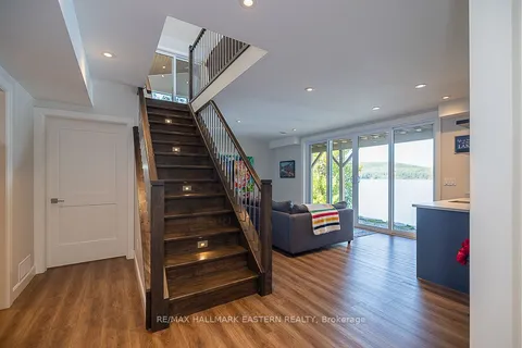 1744 PAPINEAU LAKE Rd, Hastings Highlands, ON K0L 2S0