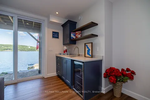 1744 PAPINEAU LAKE Rd, Hastings Highlands, ON K0L 2S0