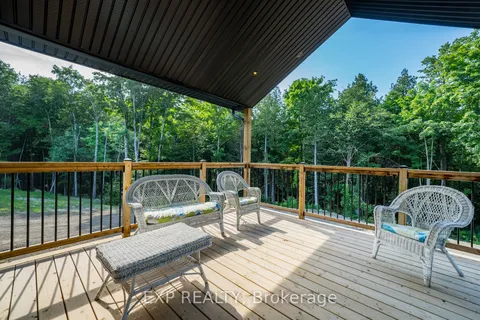 1413 Shannon Rd, Tyendinaga, ON K0K 2Y0