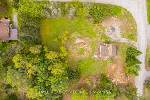 23 The Ave, Kawartha Lakes, ON K0M 2A0