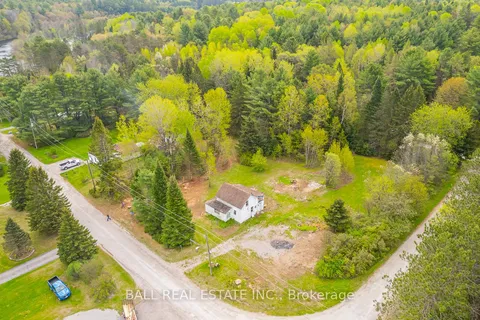 23 The Ave, Kawartha Lakes, ON K0M 2A0