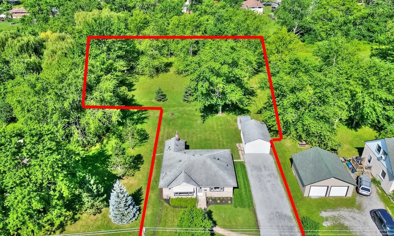 855 CRESCENT Rd, Fort Erie, ON L2A 4R5