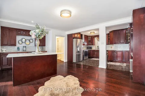 8411 Russell Rd, Orleans - Cumberland and Area, ON K4B 0J7