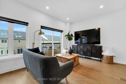 675 VICTORIA Rd, Guelph, ON N1E 0S9