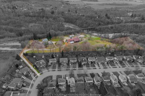 180 Nith River Way, North Dumfries, ON N0B 1E0