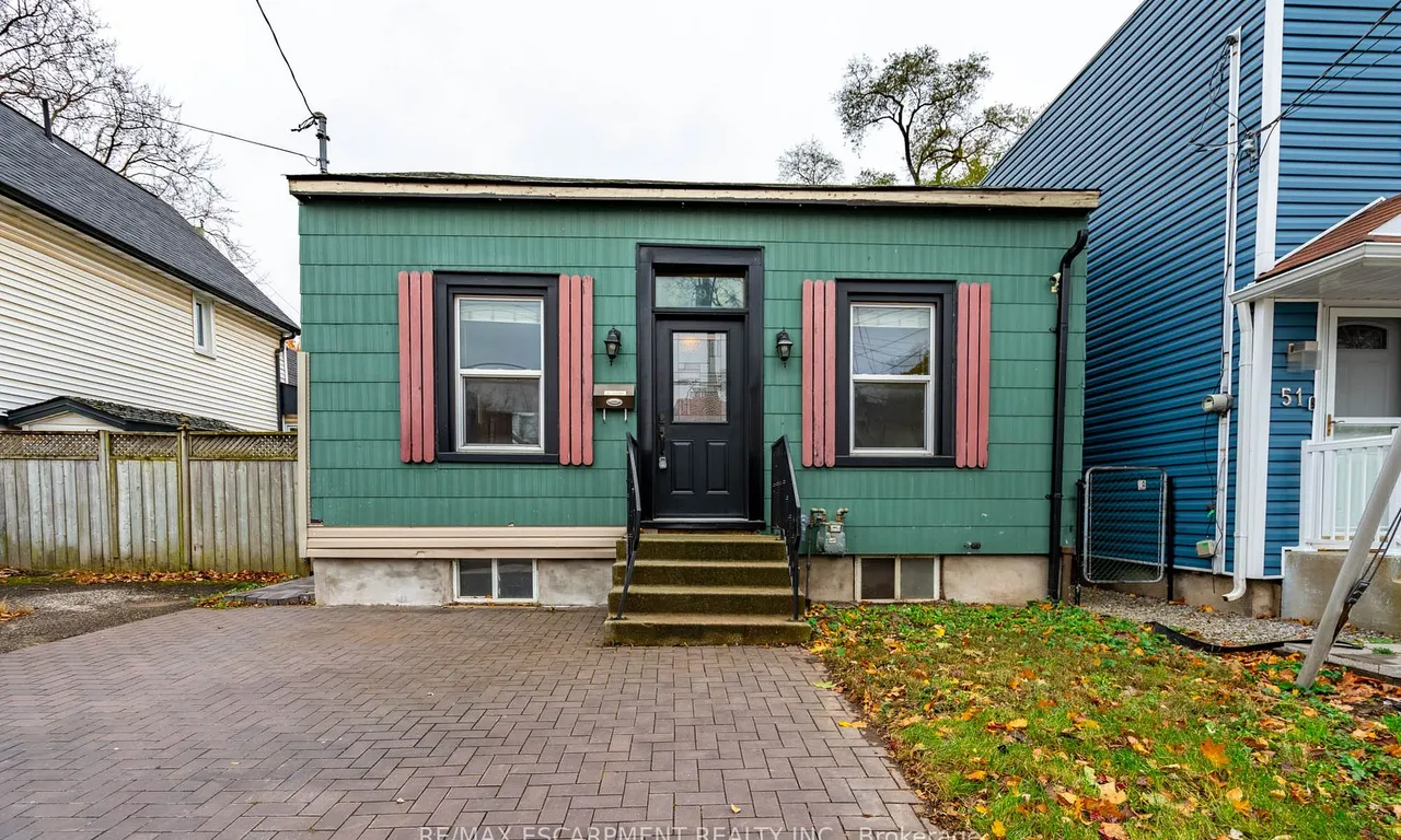 49 Jones St, Hamilton, ON L8R 1X9