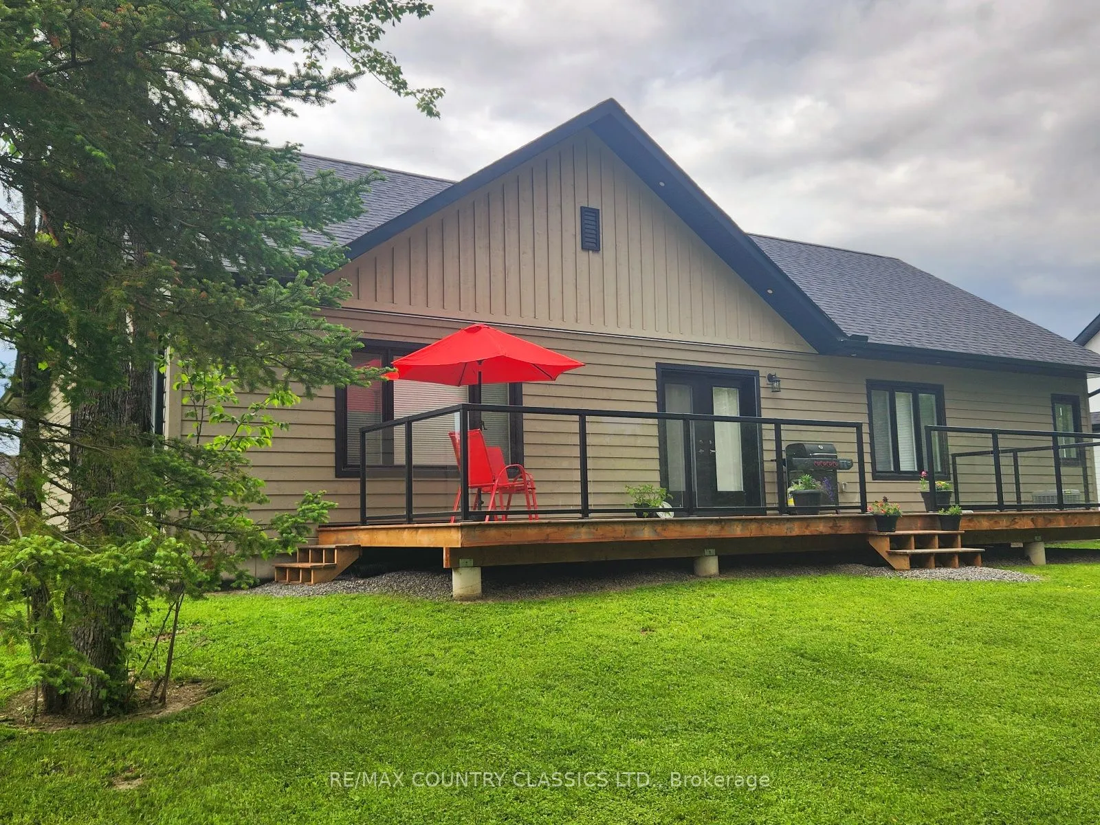 8 Bancroft Ridge Drive, Bancroft, ON K0L 1C0