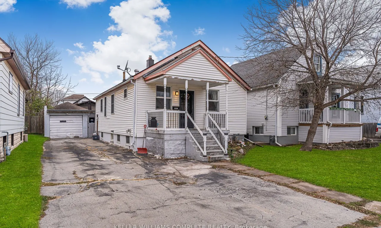 4097 BROUGHTON Ave, Niagara Falls, ON L2E 3K5