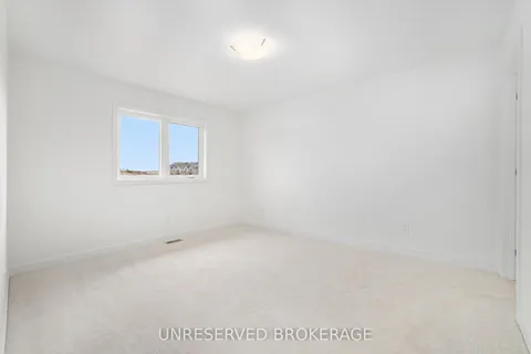 170 Seabert Dr, Arnprior, ON K7S 0K1