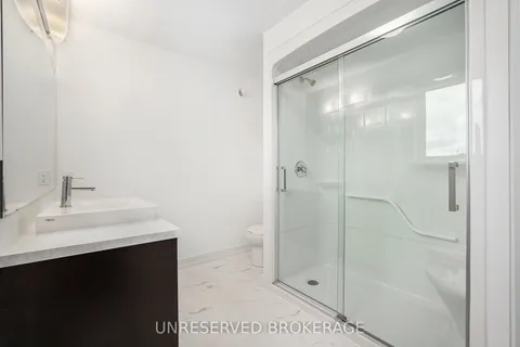 170 Seabert Dr, Arnprior, ON K7S 0K1