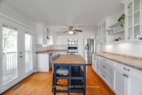 285 Appin Rd, Southwest Middlesex, ON N0L 1M0