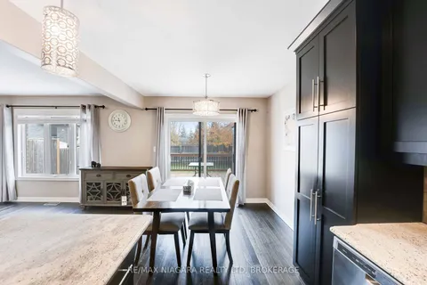 6048 Wiens Blvd, Niagara Falls, ON L2H 0C9