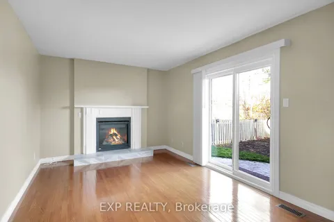 8 Henfield Ave, Barrhaven, ON K2J 1J8