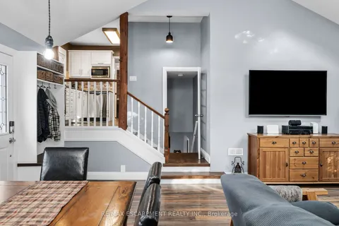 2118 Governors Rd, Hamilton, ON L0R 1J0