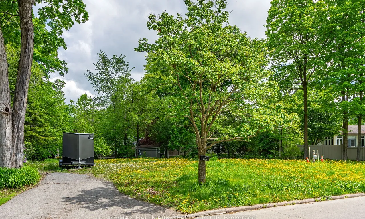 2055 Baffin Ave, Alta Vista and Area, ON K1H 5X2