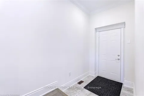 37 Macklin Street, Brantford, ON N3T 5L8