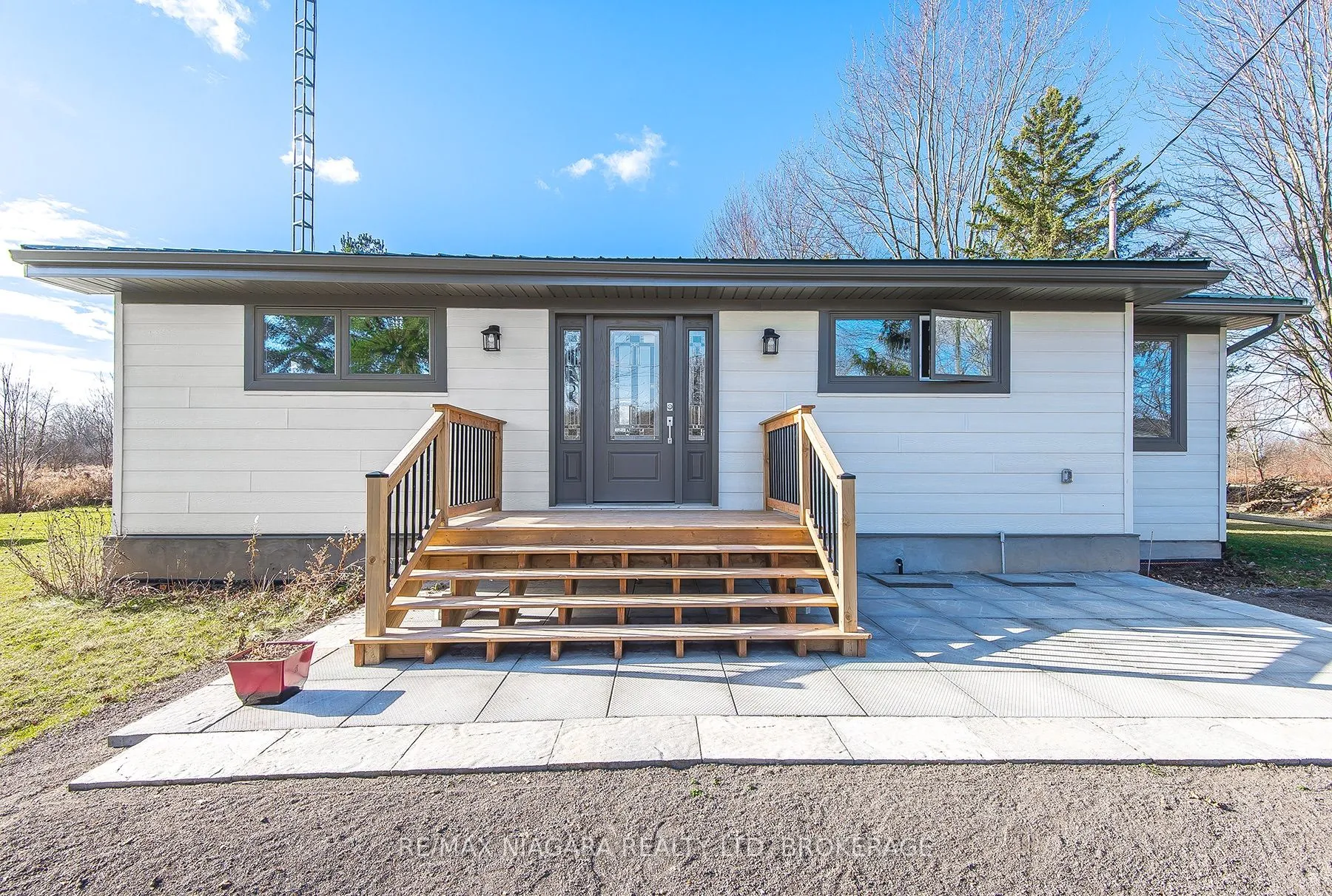51480 Hewitt Road, Wainfleet, ON L3B 5N6