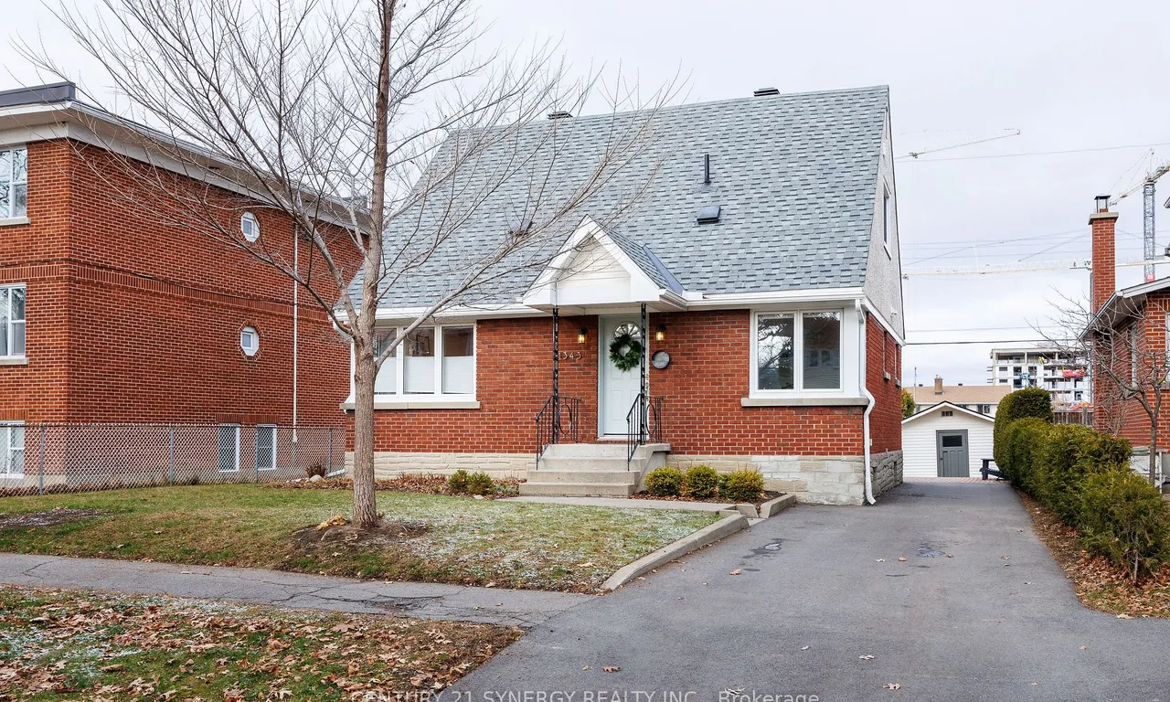 1343 Leaside Ave, Carlington - Central Park, ON K1Z 7R2