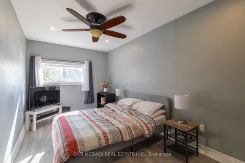 55 Allan Ave, Hamilton, ON L8H 2C8