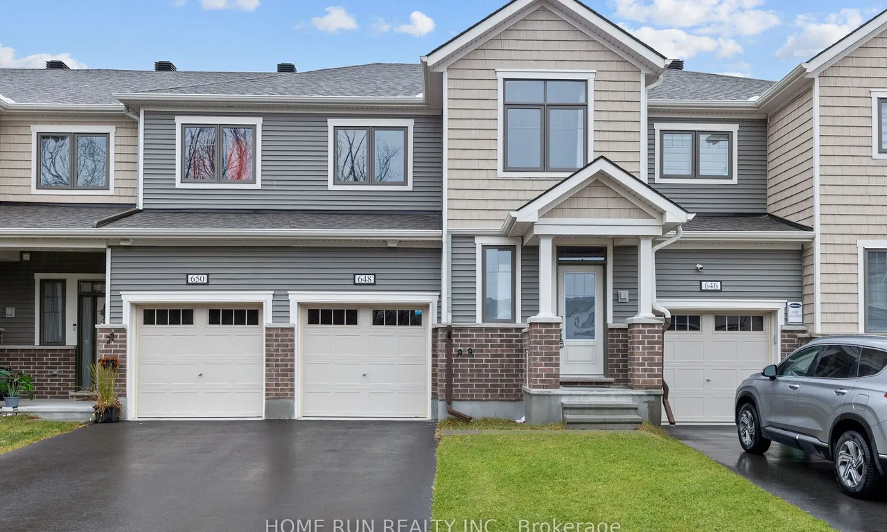 648 CYGNUS St, Barrhaven, ON K2J 7B2