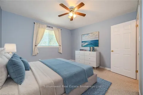 71 CHERRY HILL Pl, Centre Wellington, ON N1M 3T9