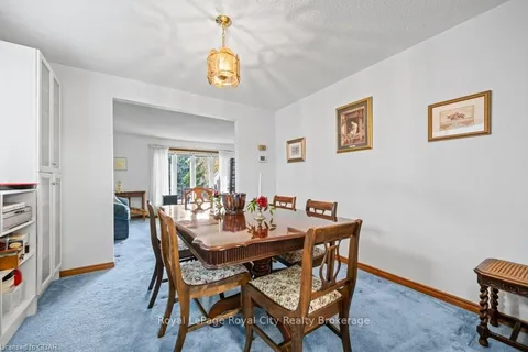 6 HOLLYBERRY Pl, Guelph, ON N1K 1P2