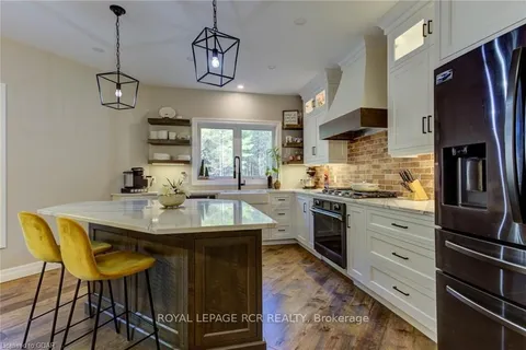 211721 BASELINE, West Grey, ON N0G 2L0