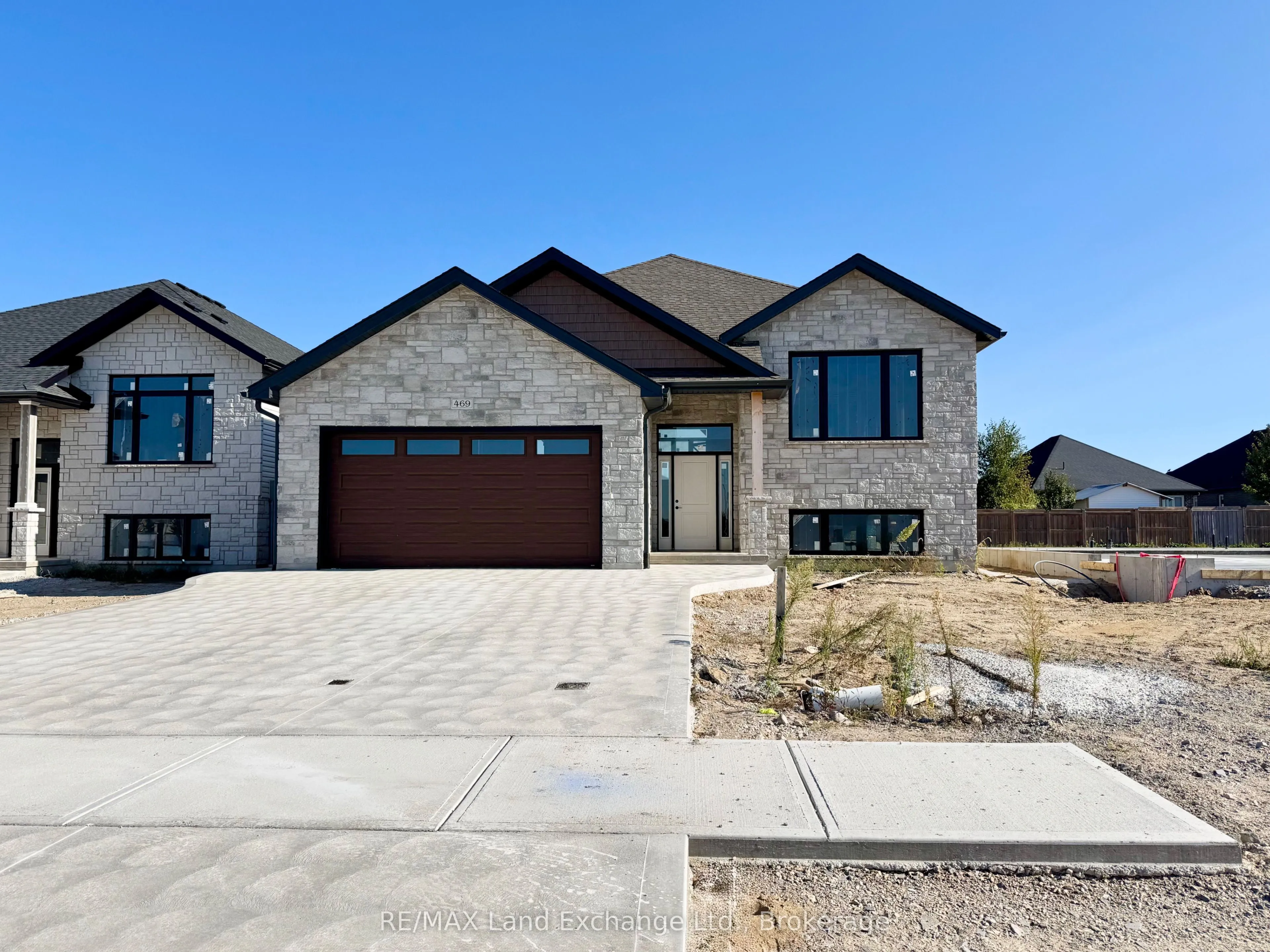 469 NORTHPORT Drive, Saugeen Shores, ON N0H 2C8