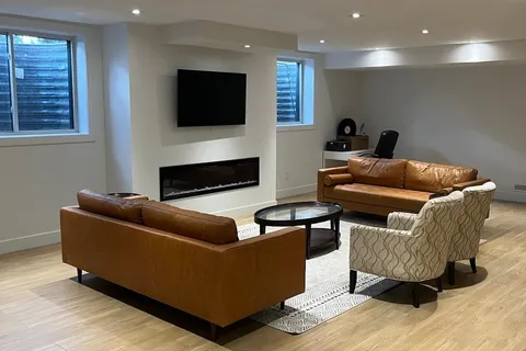 635 Devonshire Ave, Woodstock, ON N4S 5P9