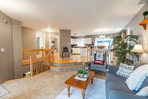 26 Queen St, South Glengarry, ON K0C 1N0