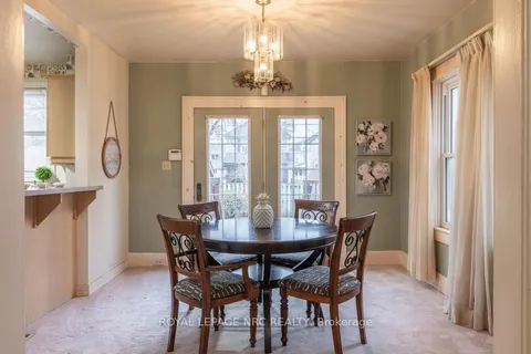 7 Chaplin Ave, St. Catharines, ON L2R 2E4