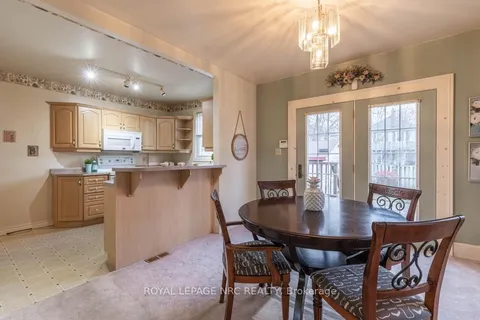 7 Chaplin Ave, St. Catharines, ON L2R 2E4