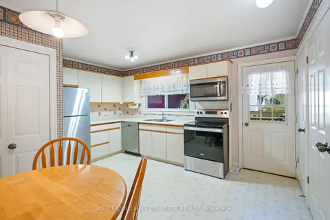 625 Sugarloaf St, Port Colborne, ON L3K 2R4