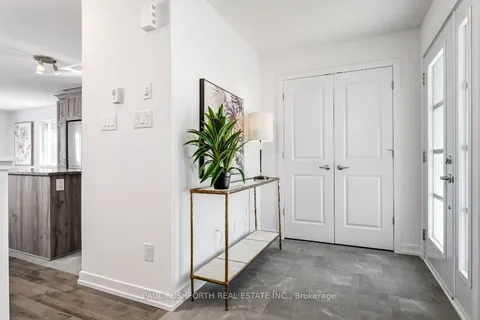 203 Peacock Drive, Russell, ON K4R 0A1