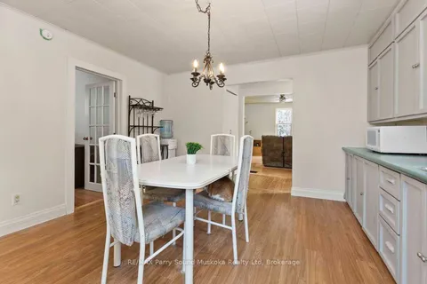310 Rankin Lake Rd, Seguin, ON P2A 0B2