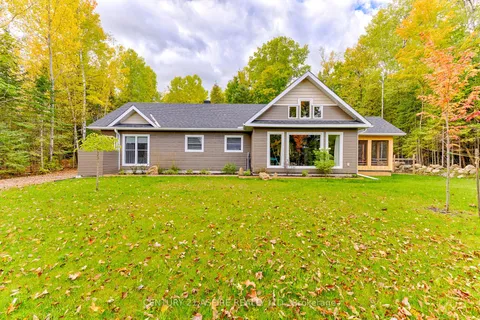 761 Forest Park Rd, Laurentian Valley, ON K8A 6W2