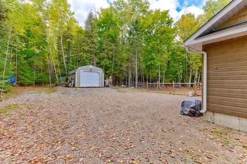 761 Forest Park Rd, Laurentian Valley, ON K8A 6W2