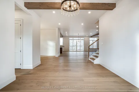 941 Old Mohawk Road, Hamilton, ON L9G 3K9