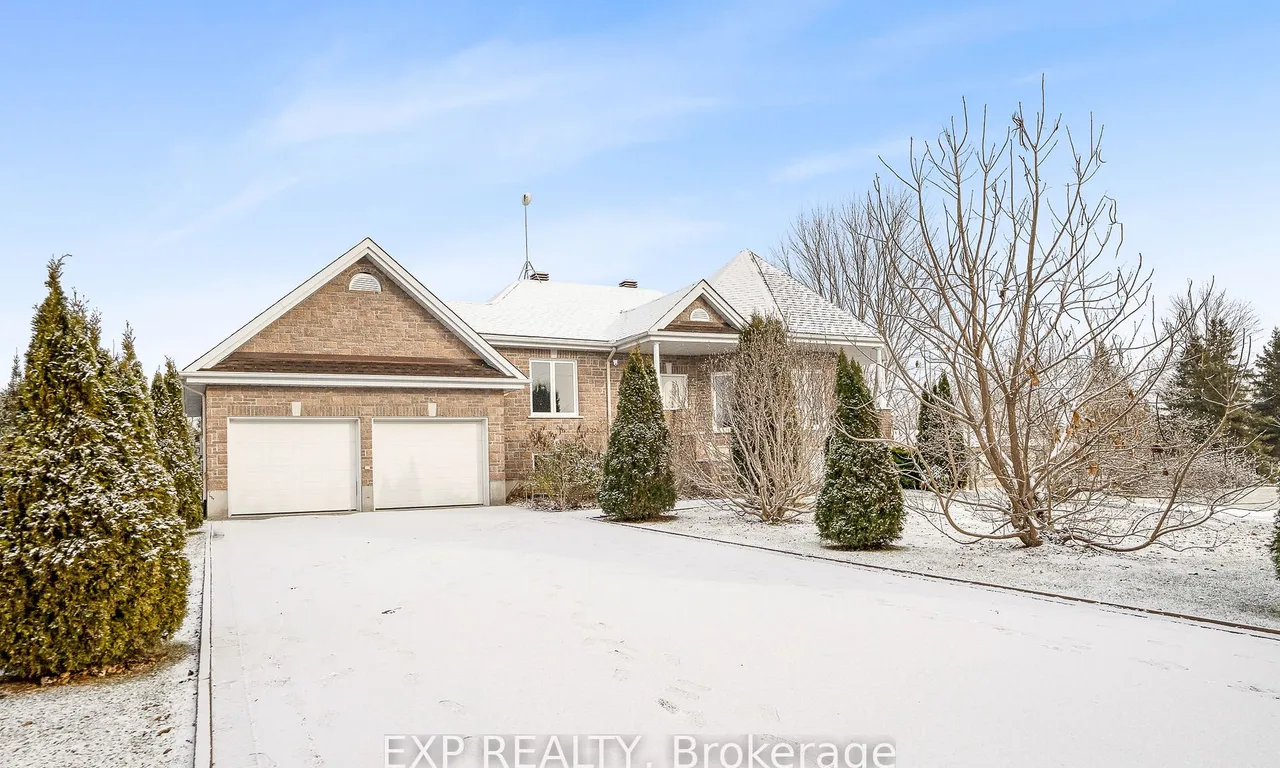 106 Ladouceur St, Champlain, ON K0B 1J0