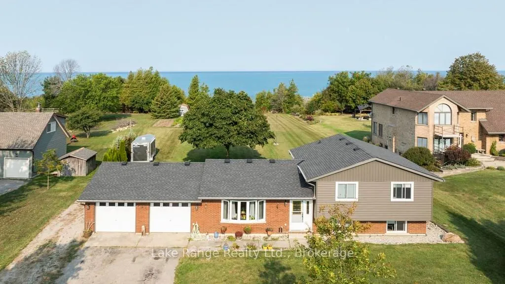 734 LAKE RANGE Dr, Huron-Kinloss, ON N2Z 0B3